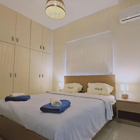 Amphora * לרנקה