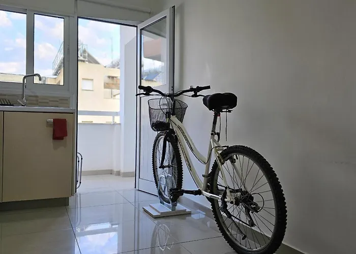 Amphora Apartment Larnaca